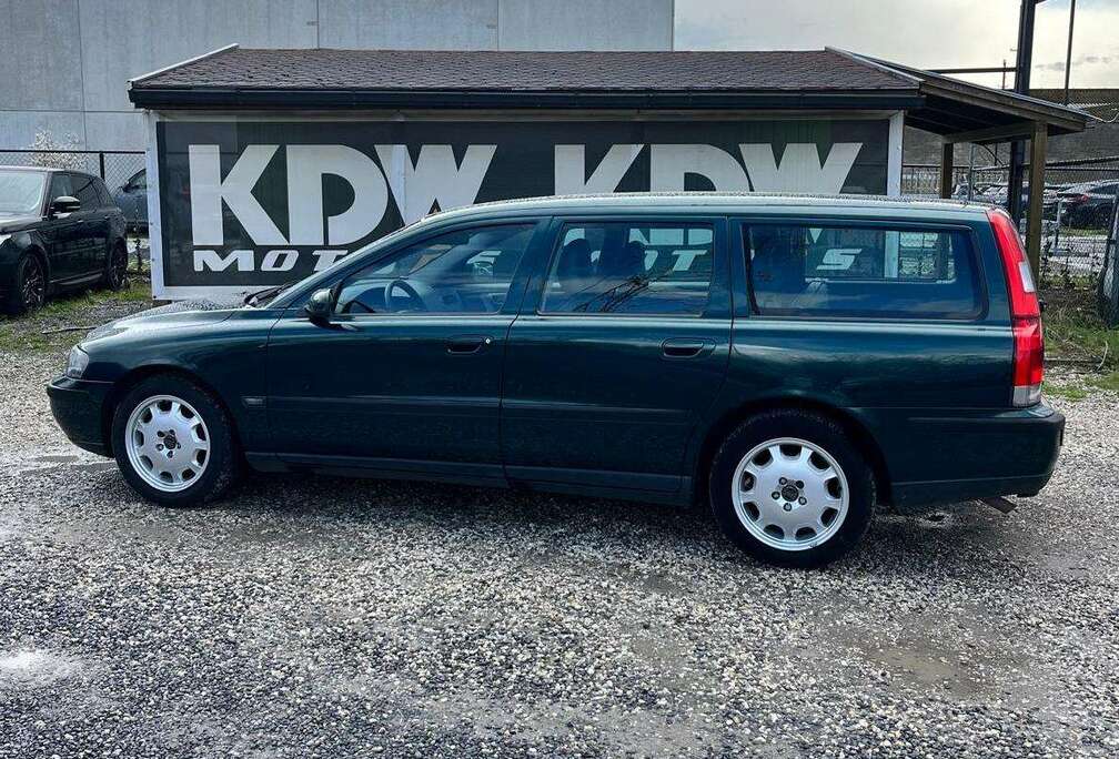 Volvo V70 2.4i 20v