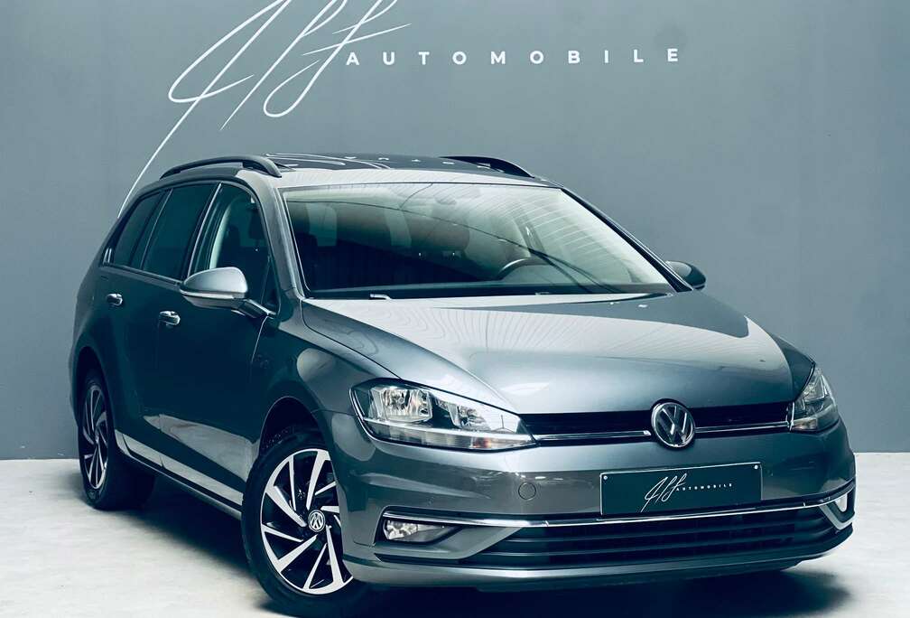 Volkswagen 1.6 TDi **TOIT PANO**VIRTUAL COCKPIT**CARPLAY**