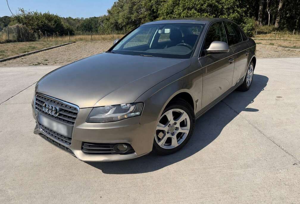 Audi 1.8 TFSI / ATT REM / CRUISE / RADARS / CLIM /
