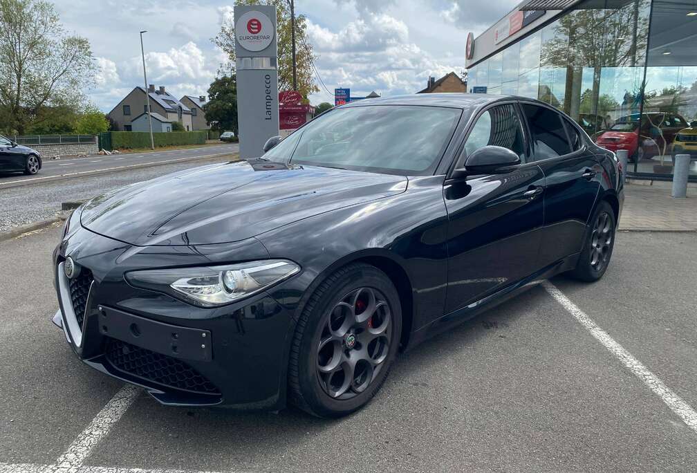 Alfa Romeo Giulia 2.0 T Super GPS CAMERA GARANTIE 12MOIS