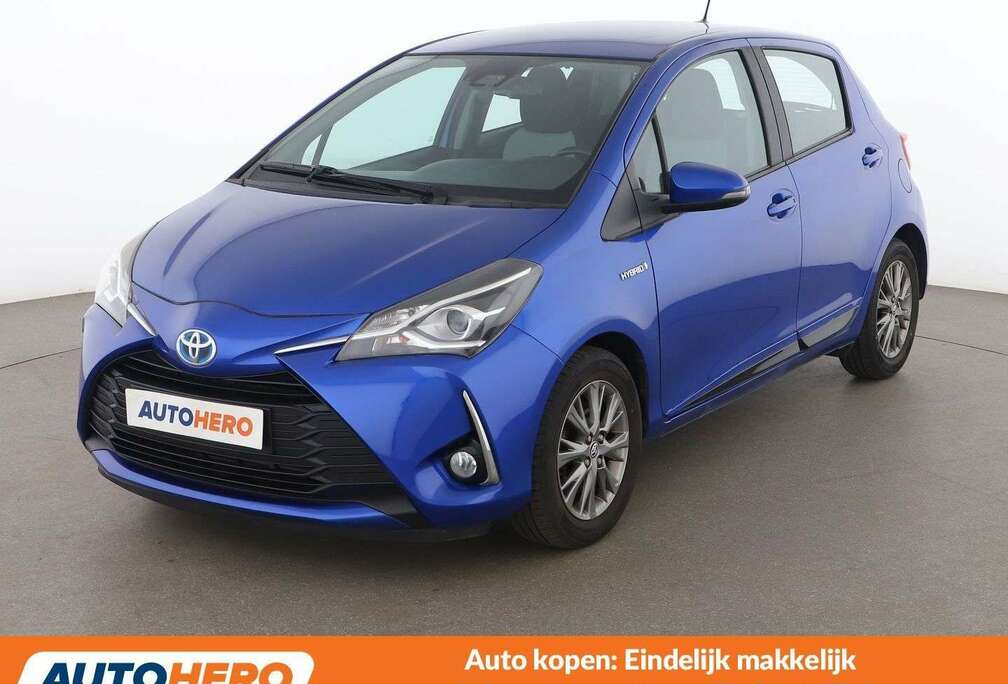 Toyota 1.5 Hybrid Active