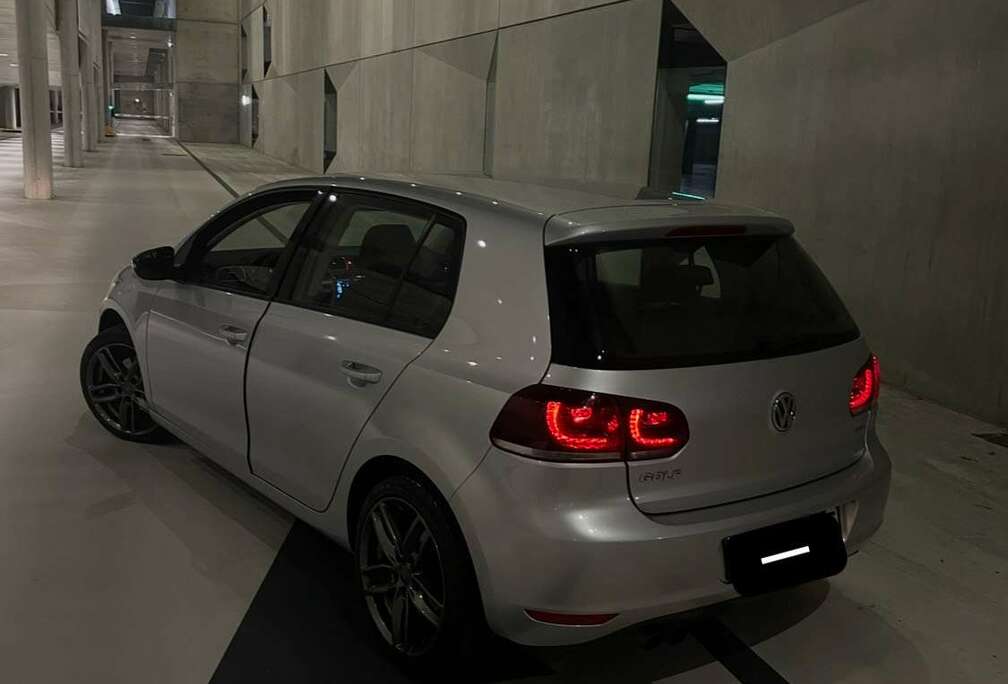 Volkswagen 2.0 CR TDi Trendline DPF 119g