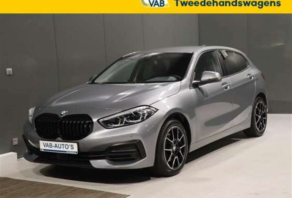 BMW 118I OPF CARPLAY FULL LED