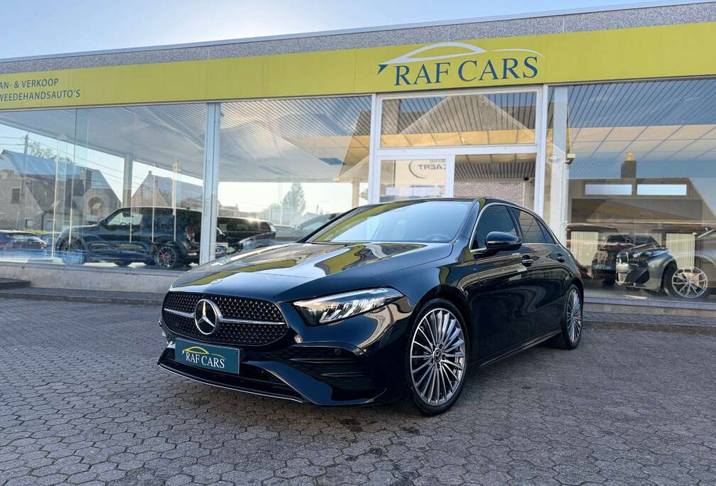 Mercedes-Benz A 180 AMG Lijn FACELIFT - PANORAMA - GARANTIE - CARPASS - TOPSTAAT - AUTOMAAT -