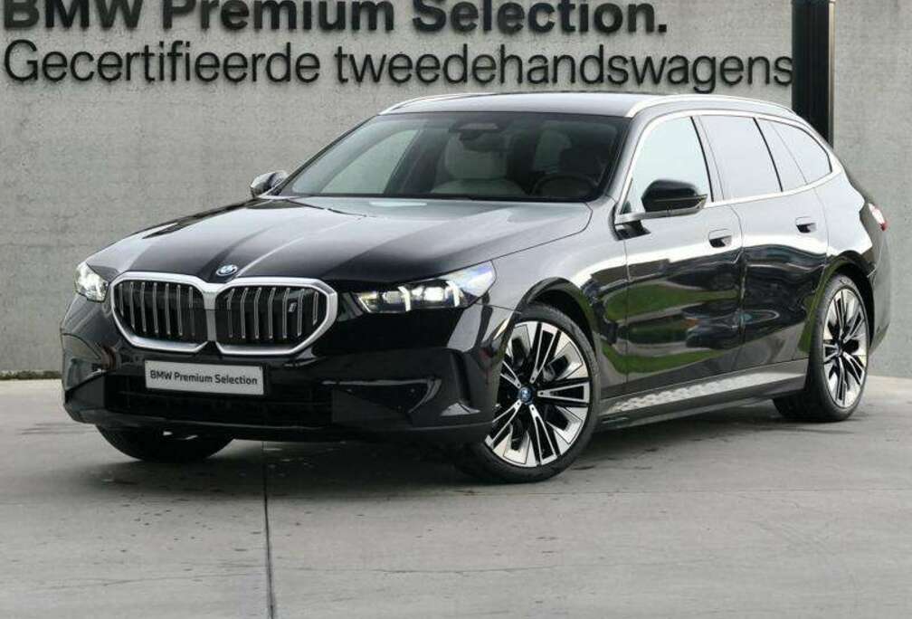 BMW xDrive40  TOWB  Drive PRO  Park Pro