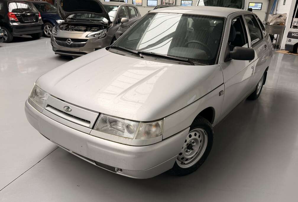 Lada 112 1.5i 16v