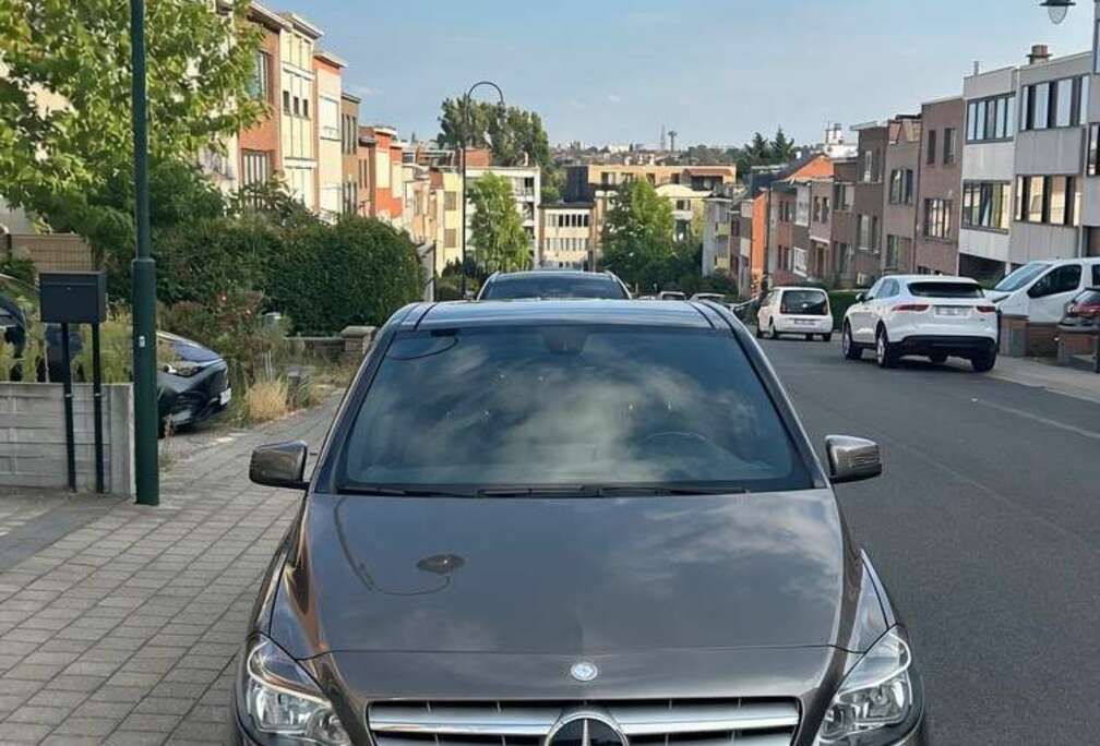 Mercedes-Benz
