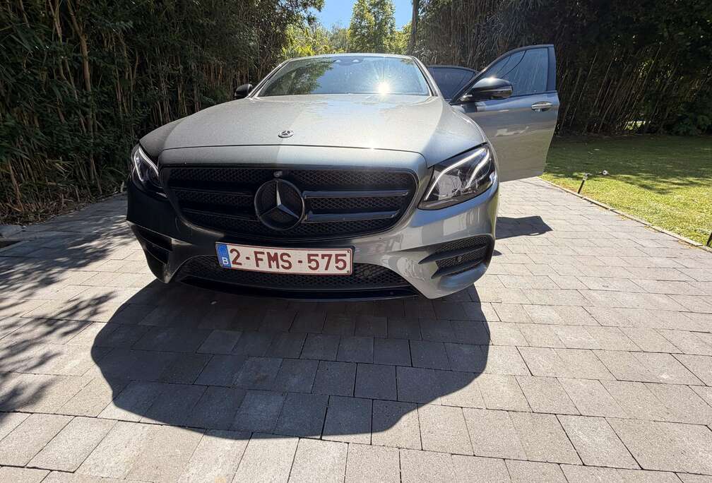 Mercedes-Benz de 9G-TRONIC AMG Line