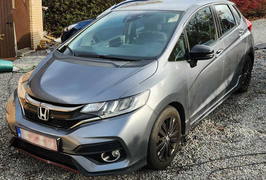 Honda Jazz 1.5i-VTEC Dynamic CVT (EU6.2)