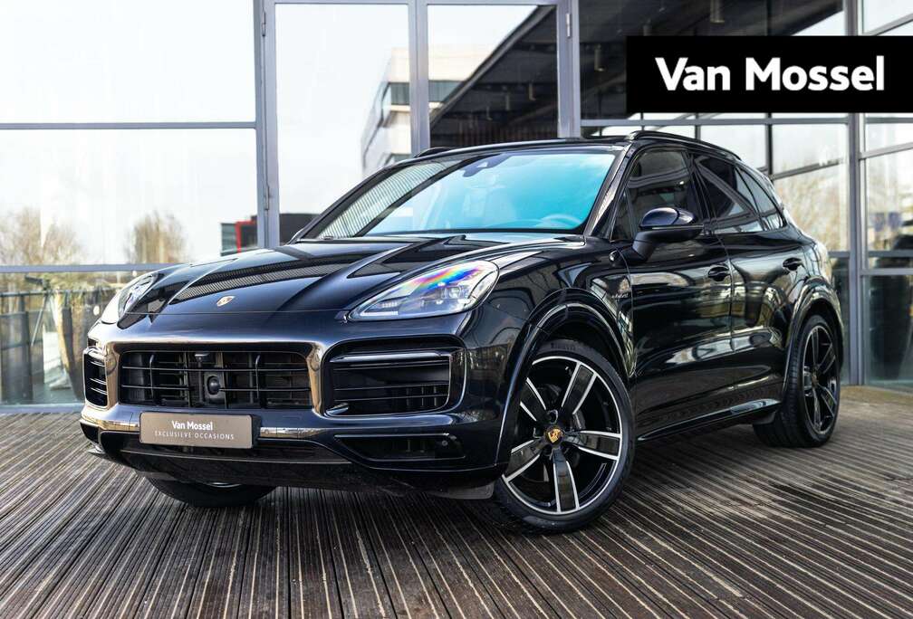 Porsche 3.0 E-Hybrid Platinum Edition  SPORTDESIGN  SPOR