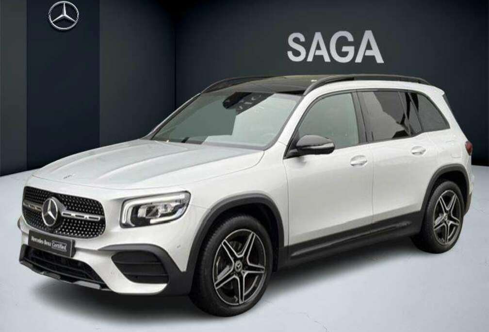 Mercedes-Benz AMG Night 7 places Toit Pano