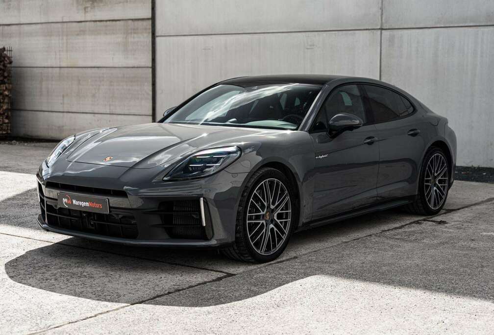 Porsche 4 E-Hybride Pano Sportexhaust Bose 360° DuoScreen