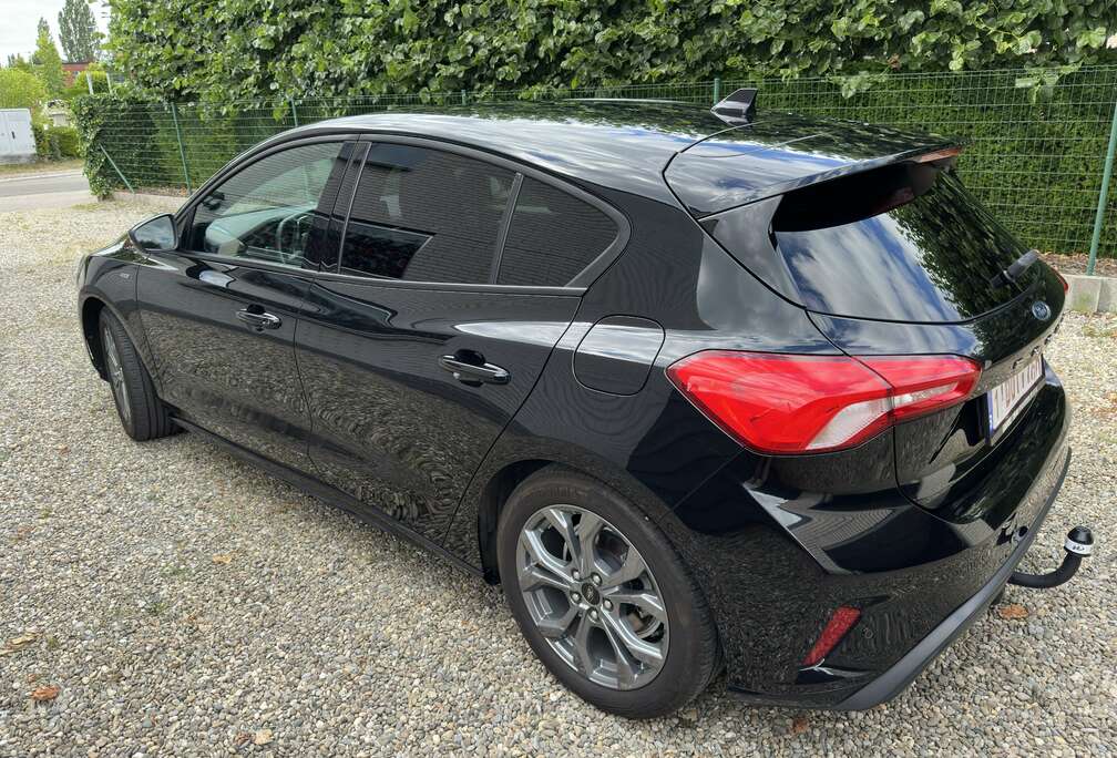 Ford 1.0 EcoBoost ST-Line Business