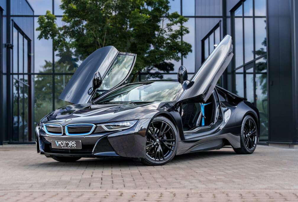 BMW i8 PHEV - H&K - HUD - First owner - Full service