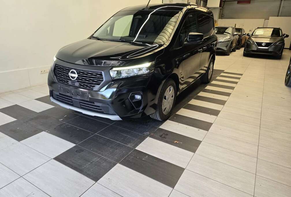 Nissan DIG-T N-Connecta//360///