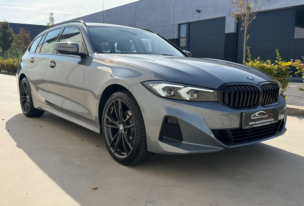 BMW dA Touring xDrive Euro 6ef / CARPLAY / FULL LED / NIEUWSTAAT