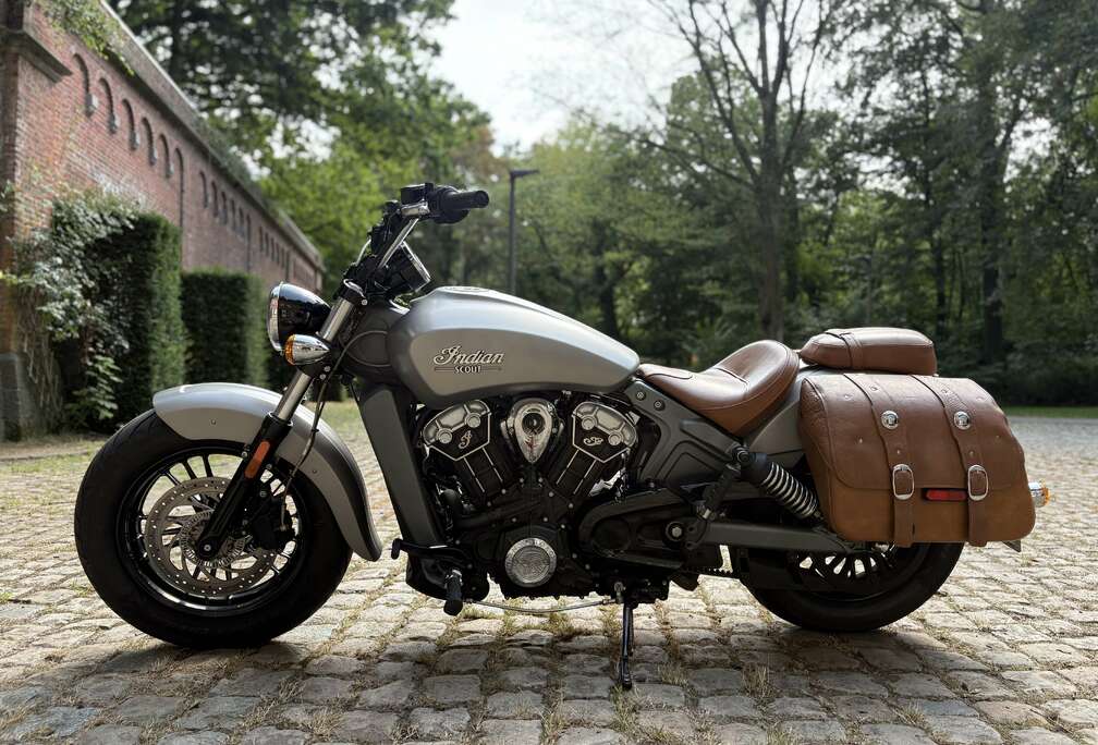 Indian Scout ABS - Silver Smoke - 13000km