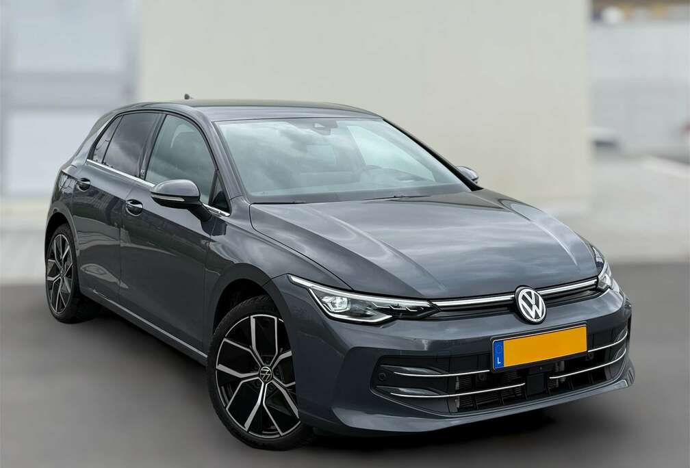 Volkswagen 8.5 FACELIFT 1.5 eTSI DSG Edition 50 FULL OPTIONS