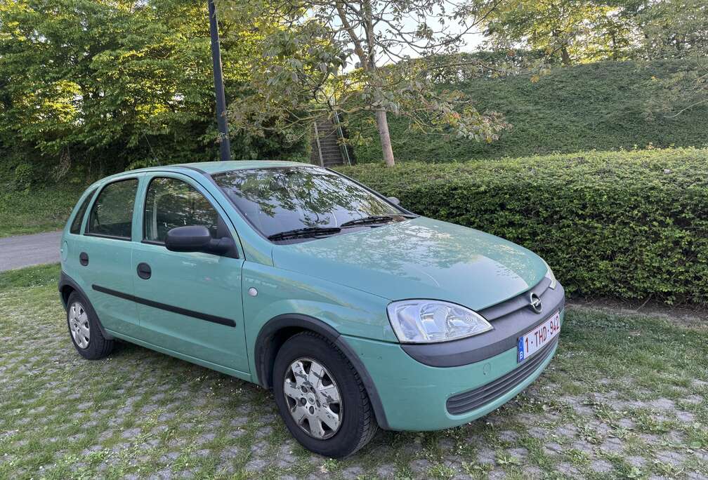 Opel Benzine Gekeurd voor verkoop/ Prete A Immatricule