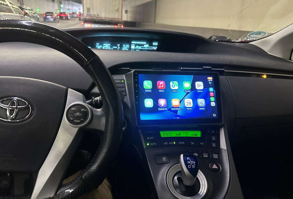 Toyota (Hybrid) Executive