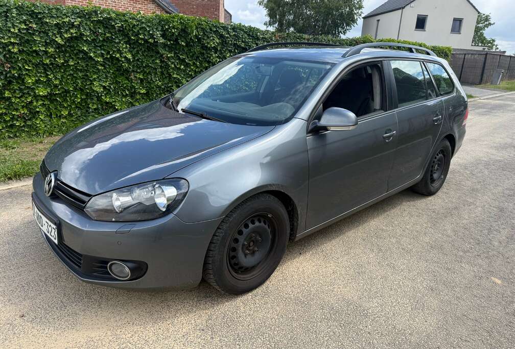 Volkswagen Golf 1.6 CR TDi Gps Toit Pano Siege Chauffant Euro 5
