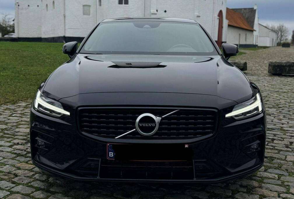 Volvo S60 2.0 B4 MHEV R-Design Geartronic
