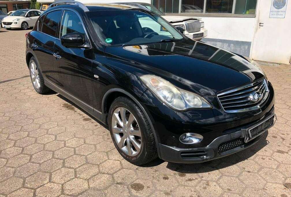 Infiniti EX37 3.0 D V6