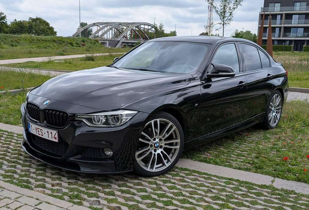 BMW 320iAS