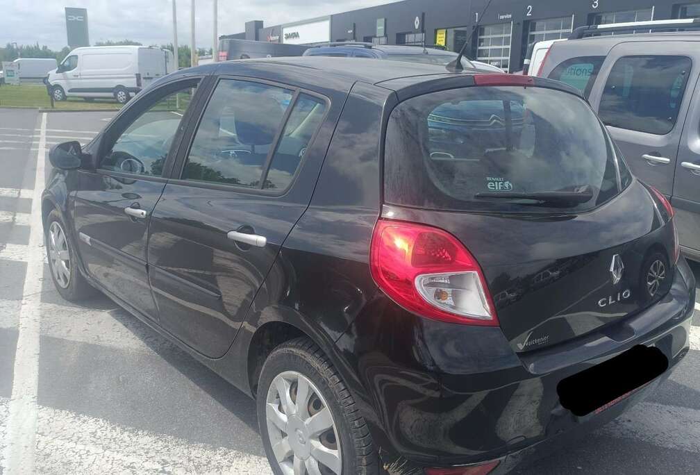 Renault Clio 1.2i Exception
