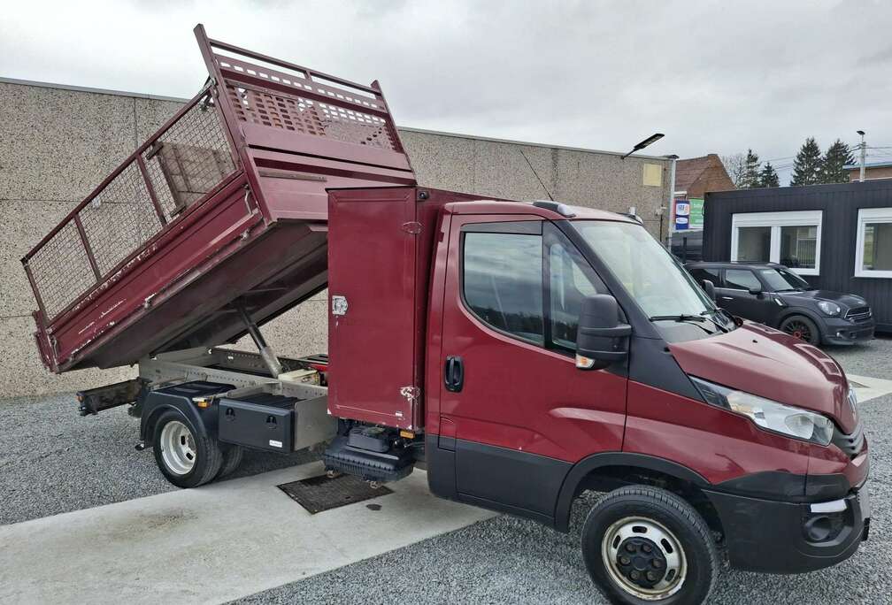 Iveco 35C18 3.0 benne basculante