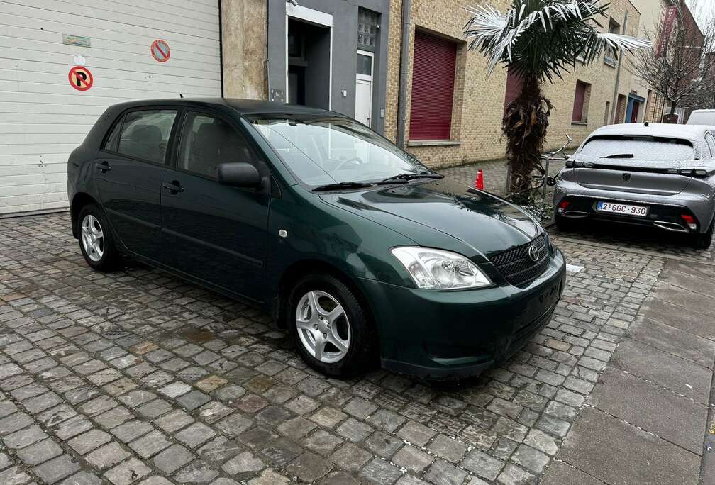 Toyota 1.4i VVT-i AIRCO JANTE ALUMINIUM CLIMATISÉ