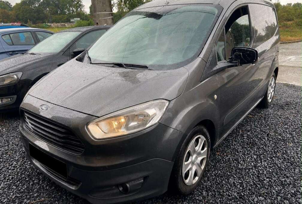 Ford Ford transit courrier utilitaire 2 places