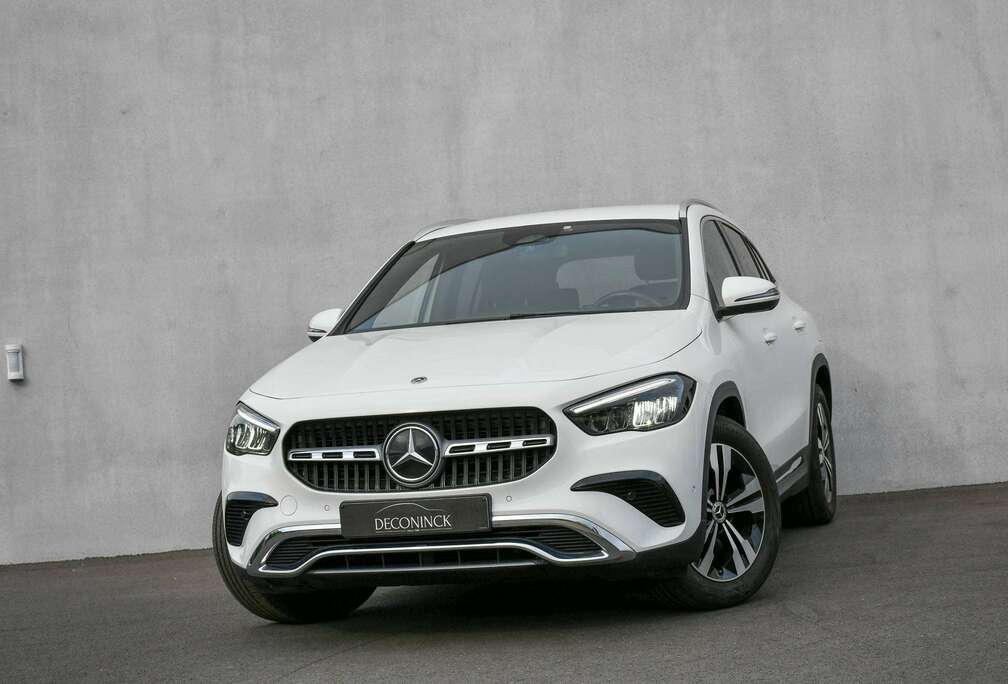Mercedes-Benz GLA 180d *LED*LEDER*WIDESCREEN*BLIND SPOT*ACC*CAMERA*ZETELVERWARMING*