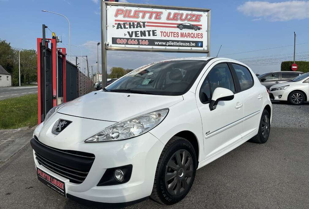 Peugeot NOUVELLE EMBRAYAGE /CARNET COMPLET / GARANTIE 12 M