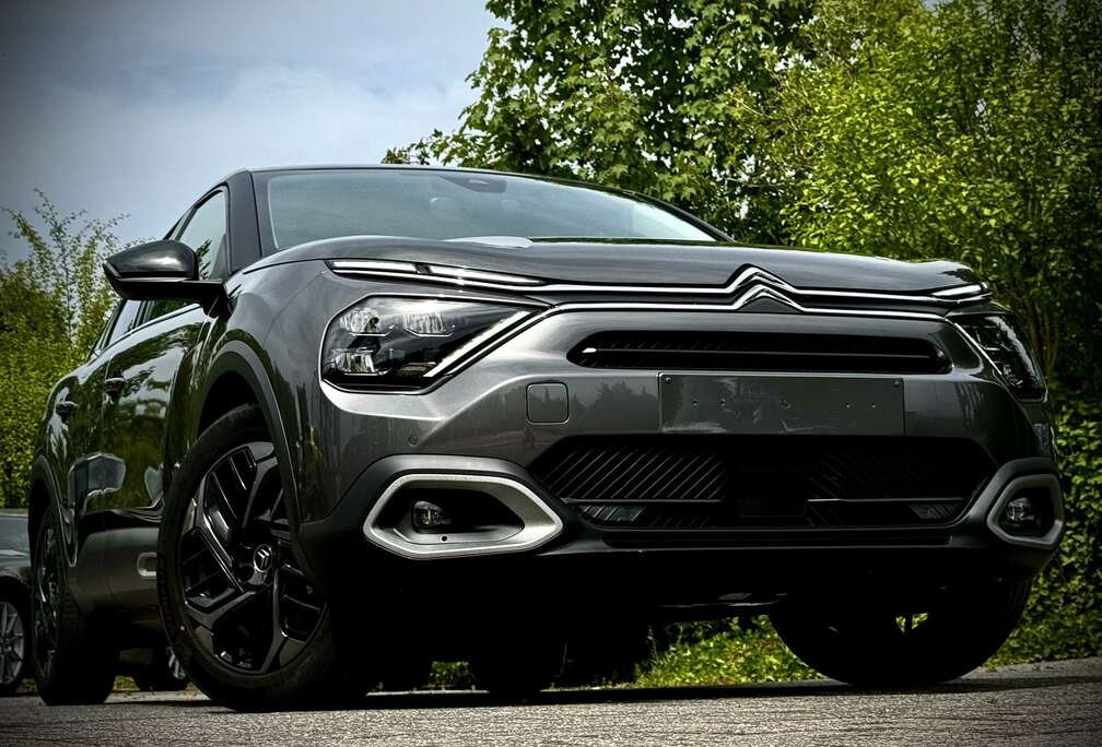 Citroen 1.5 BlueHDi Auto. Shine S