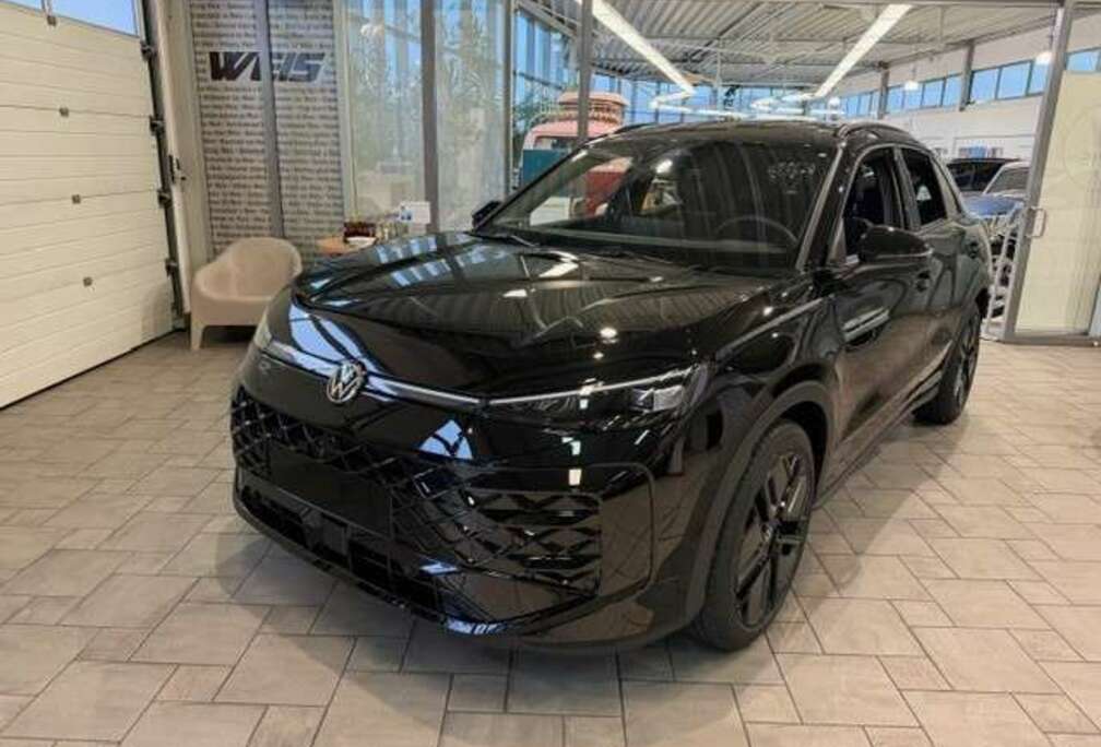 Volkswagen R-Line 1.5 eTSI 110KW-150CV DSG7 *** New Model - 2