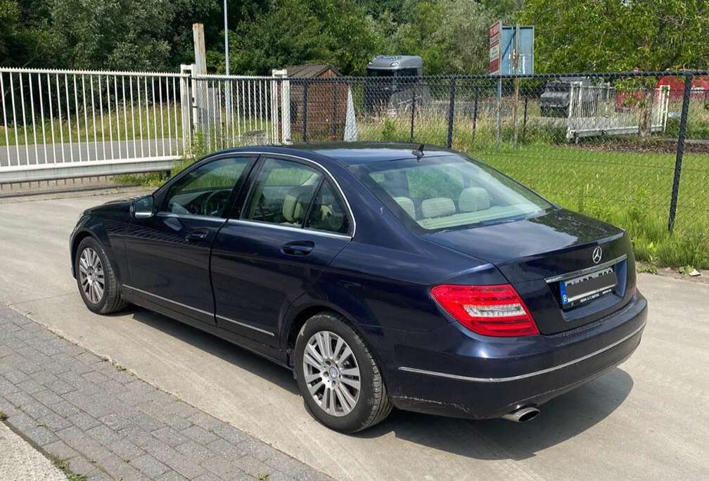 Mercedes-Benz CGI BlueEFFICIENCY Avantgarde