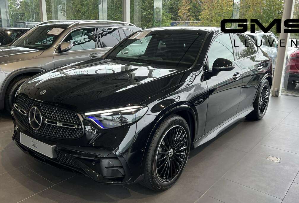 Mercedes-Benz Coupé 4MATIC Star Edition