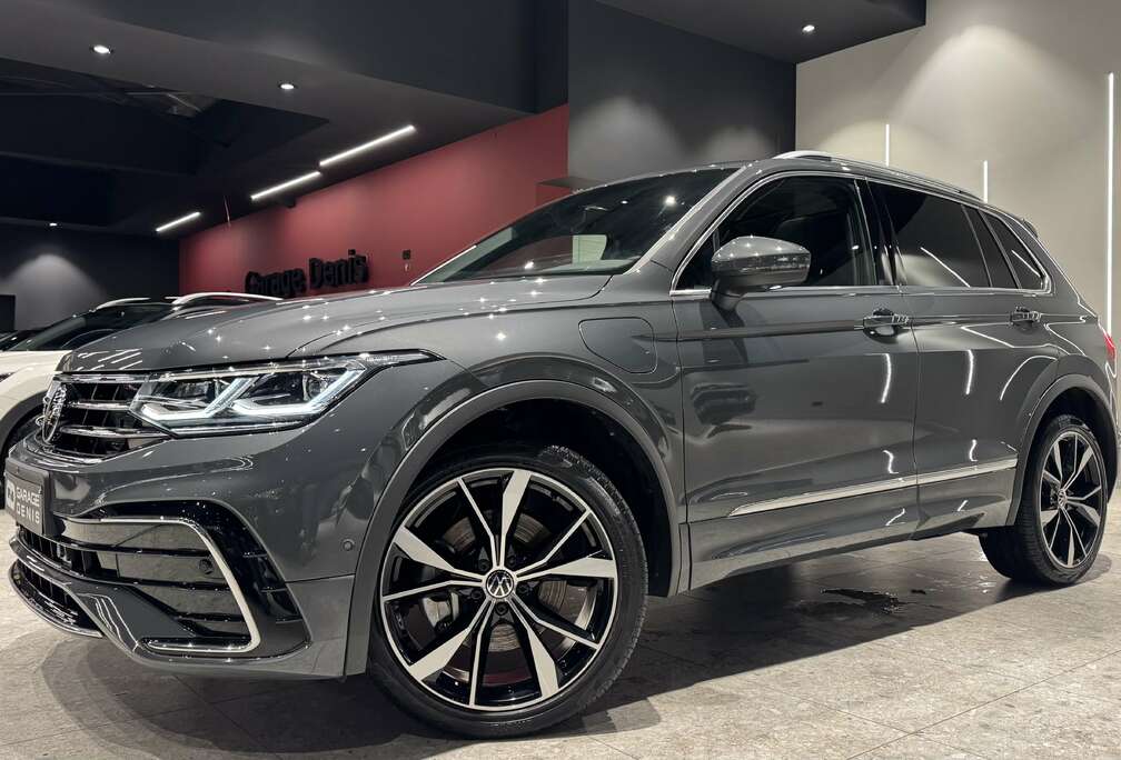 Volkswagen eHybrid 1.4 R-Line DSG **TOIT OUVRANT**GARENTIE**