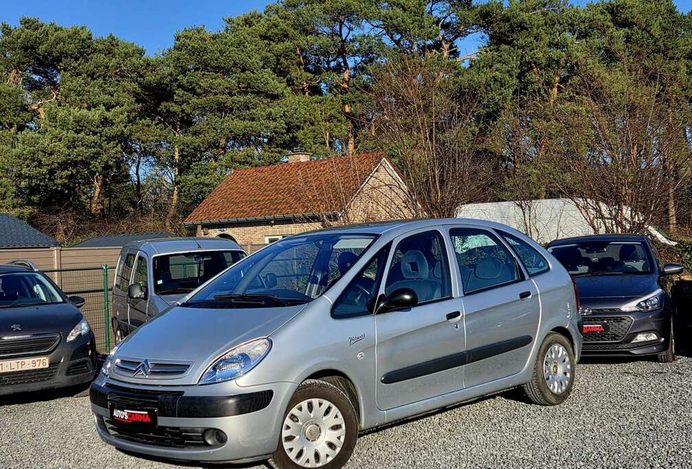 Citroen 1.6i Benzine Manueel 109Pk Weinig KIlometers *