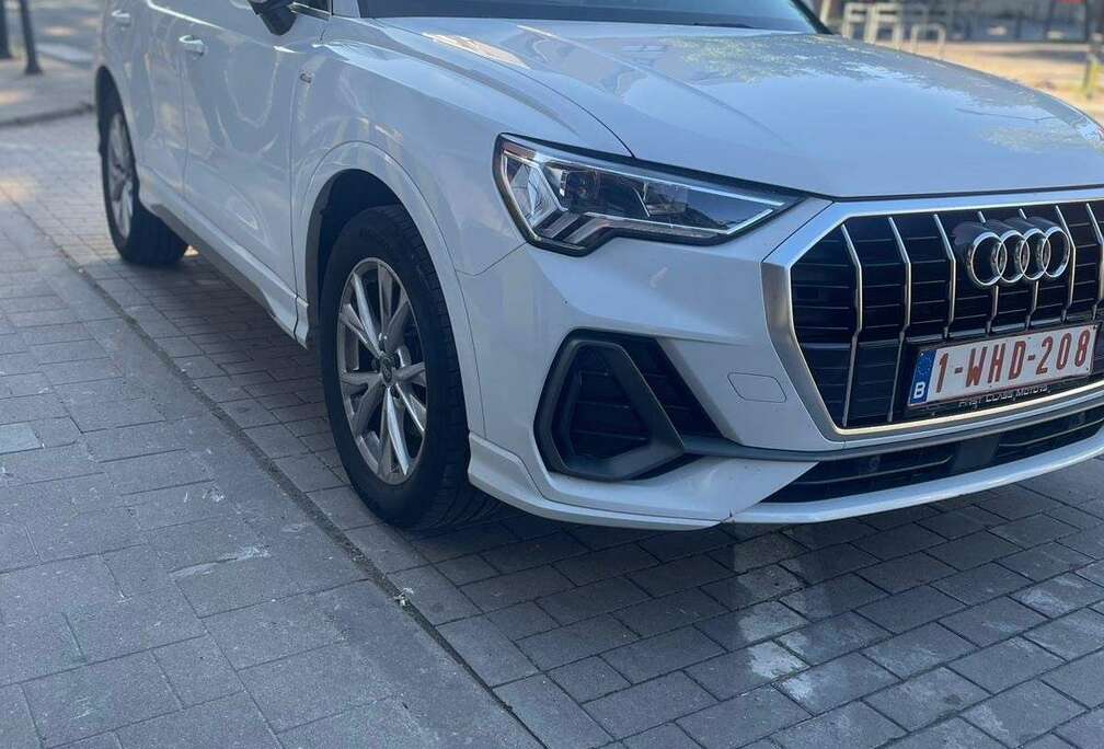 Audi 45 TFSIe Sportback S tronic line