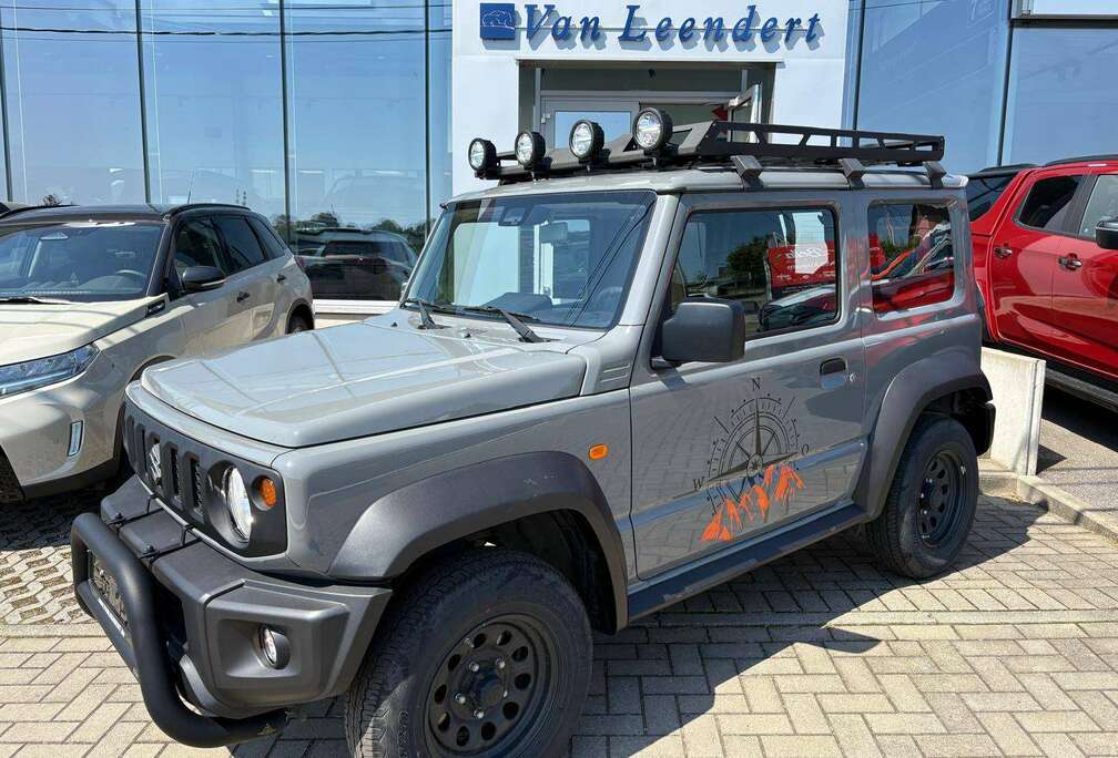 Suzuki Jimny 1.5i 4x4 GL