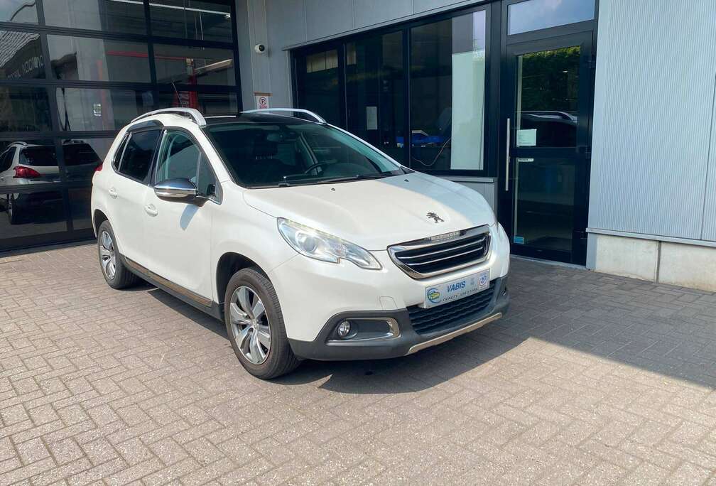 Peugeot 2008 1.2i PureTech Airco/Navi/.. 12 maanden garantie!