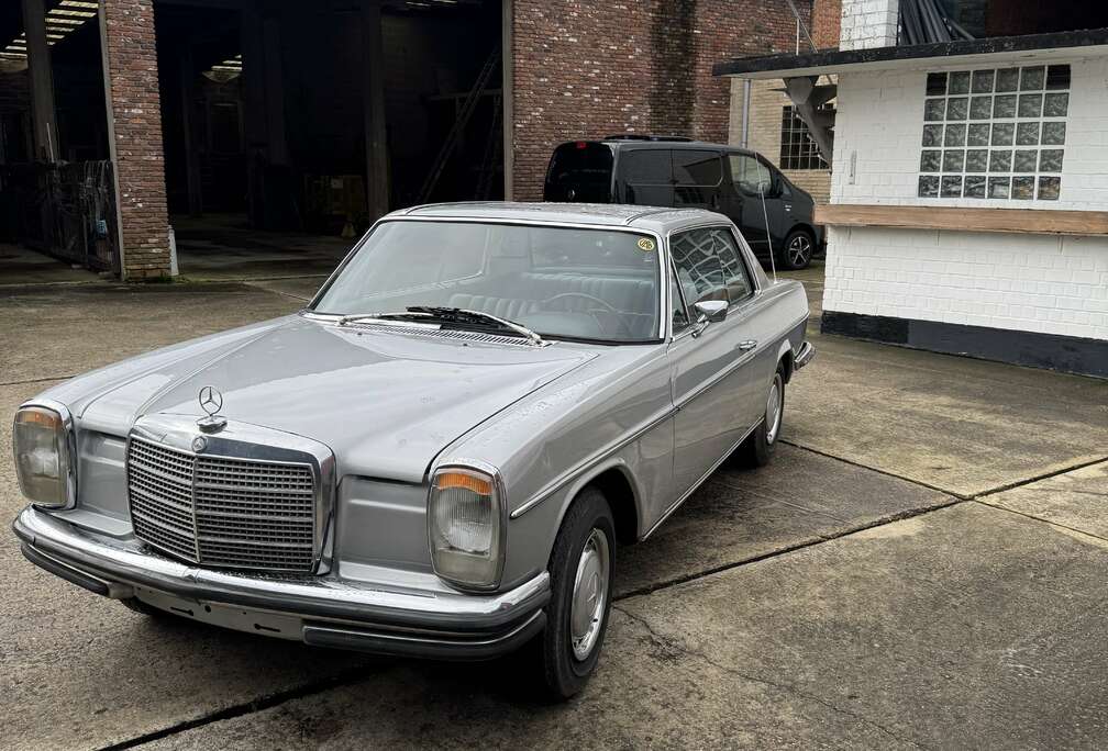 Mercedes-Benz 280ce Coupe