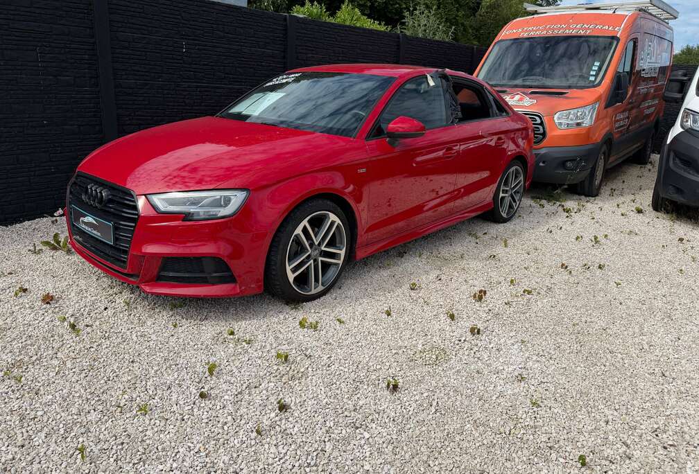 Audi Limousine 1.5 TFSI -  S line  - S tronic - Eu6c MARCHAND /  EXPORT