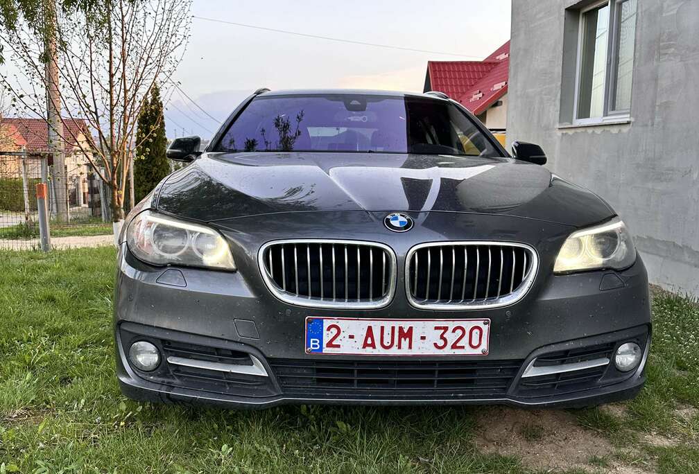 BMW 530d xDrive Touring Sport-Aut. Luxury Line