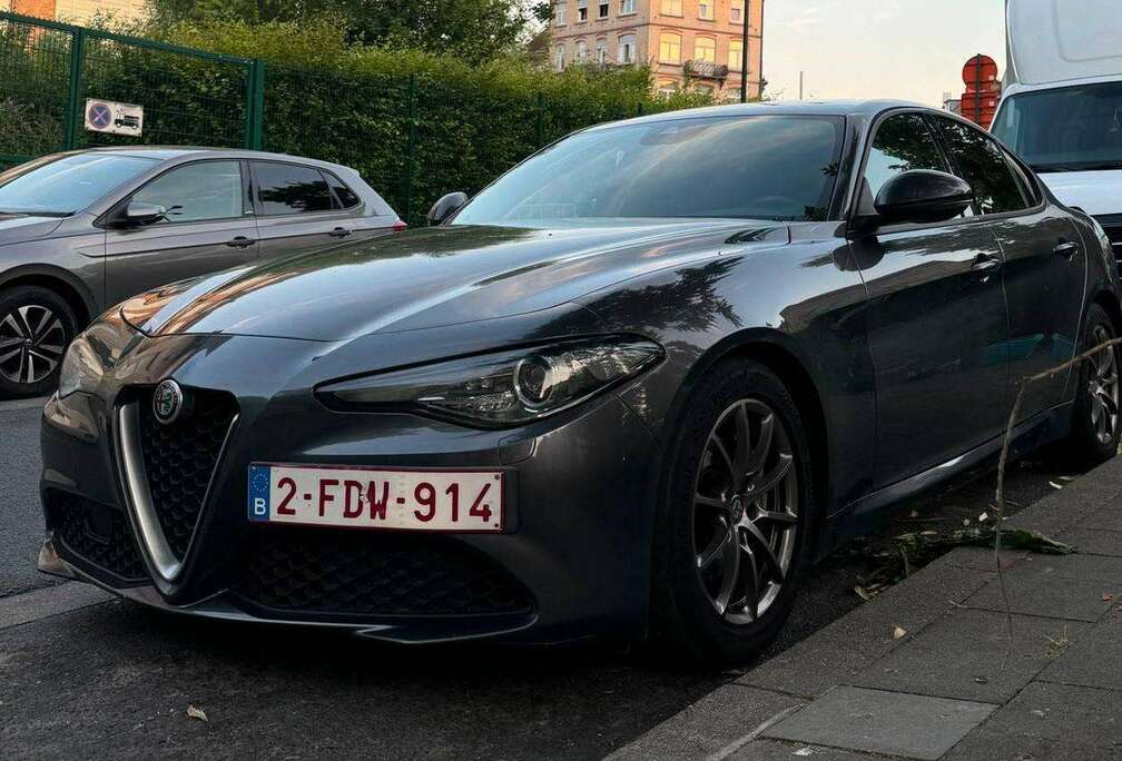 Alfa Romeo luxury