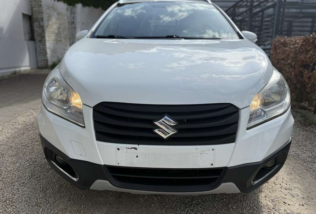 Suzuki 1.6i GLX Classic