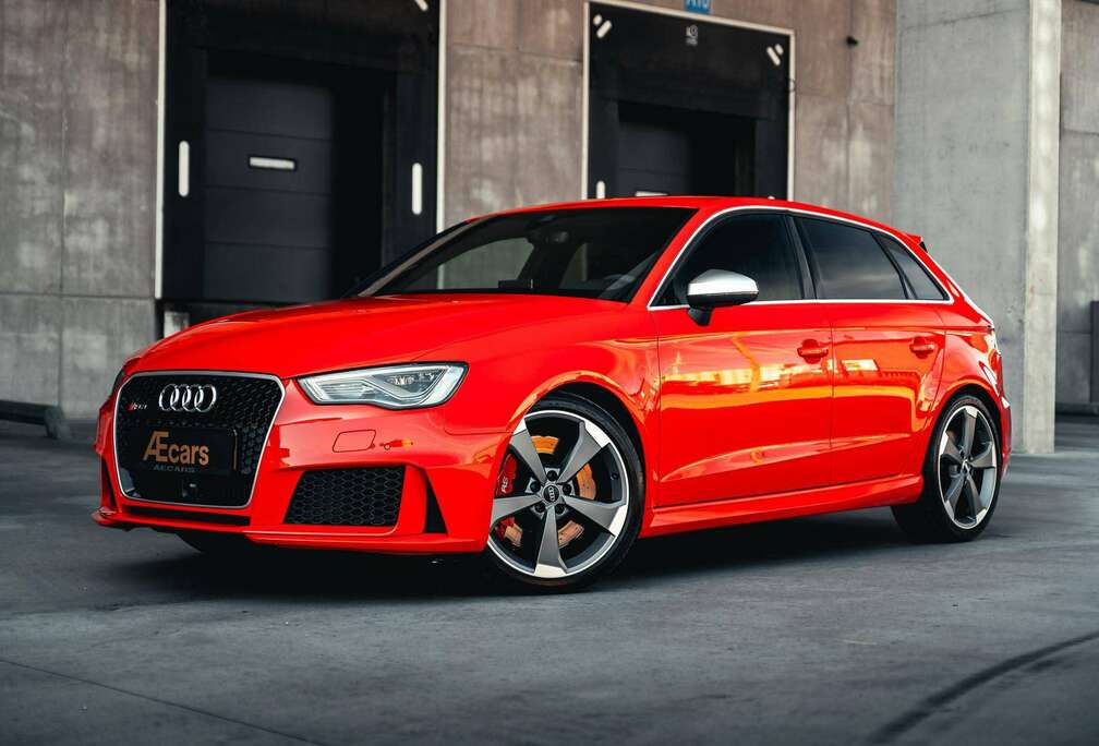 Audi SPORTBACK / 2.5 TFSI / 1 OWNER / BELGIAN / FULL AUDI SERVICE / CATALUNYA RED