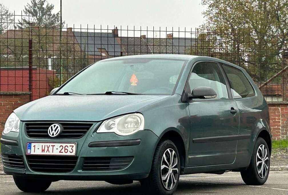 Volkswagen 1.2i Trendline prete à immatriculer